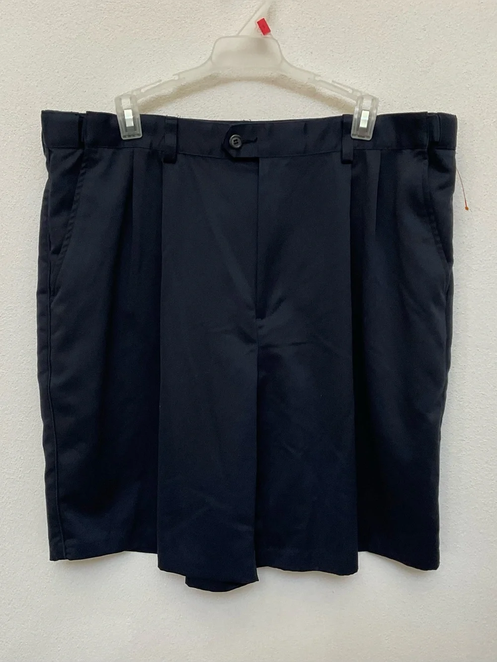 IZOD XFG Navy Blue Elastic Waist Flat Front Golf Shorts Size 38 Men's Preppy